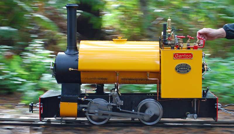 Stafford steam engine Gentoo running at about 4 mph